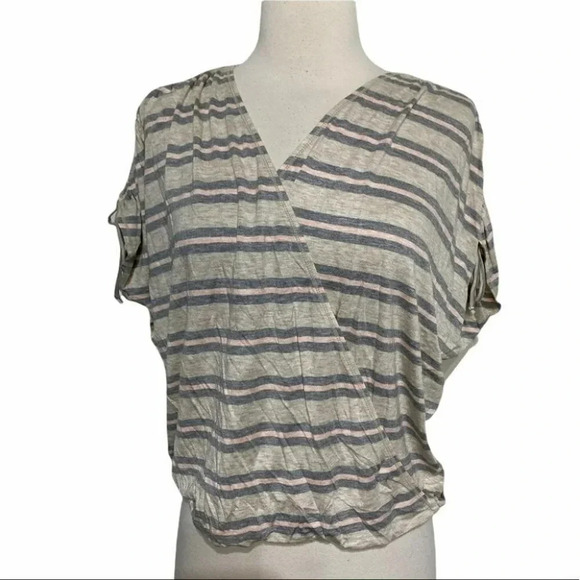 Studio‎ M XS gray & pink striped surplice top - Picture 2 of 8